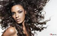 girl@with@curls